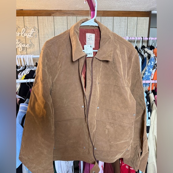 We The Free Blair Vegan
Suede Jacket size XL - Picture 5 of 7